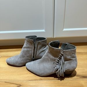 Short booties suede size 6.5
